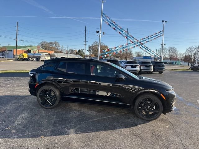 New 2026 Chevrolet Equinox EV RS FWD image 14