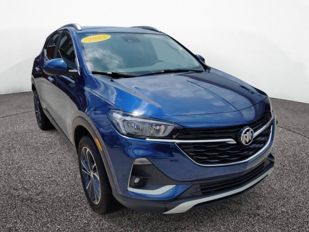 Used 2023 Buick Encore GX Select AWD/4WD image 9