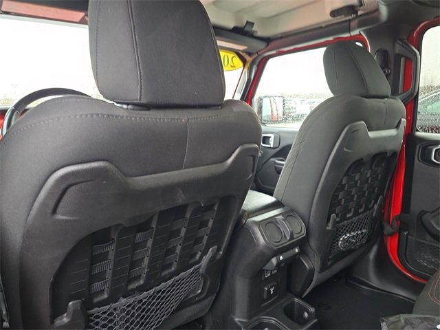 Used 2018 Jeep Wrangler Unlimited Rubicon image 26