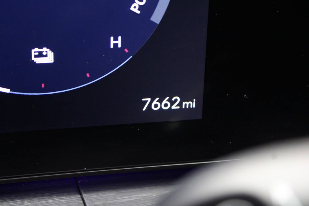 Used 2024 Hyundai Santa Fe Limited image 11