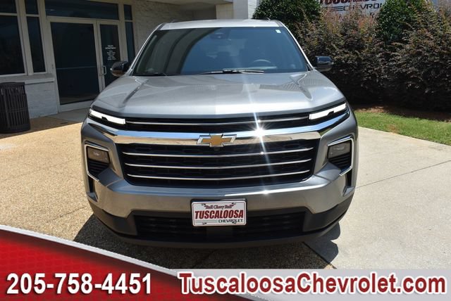 New 2026 Chevrolet Traverse LT w/ LPO, Floor Liner Package FWD image 4