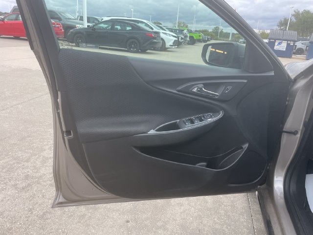 Used 2024 Chevrolet Malibu LS FWD image 20