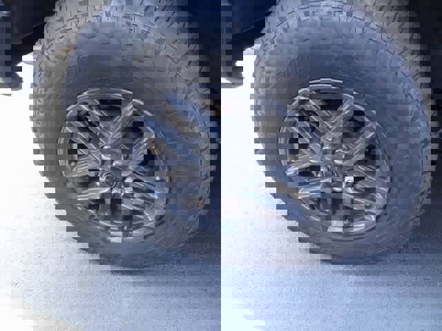 Used 2024 Jeep Wrangler Sport S image 18