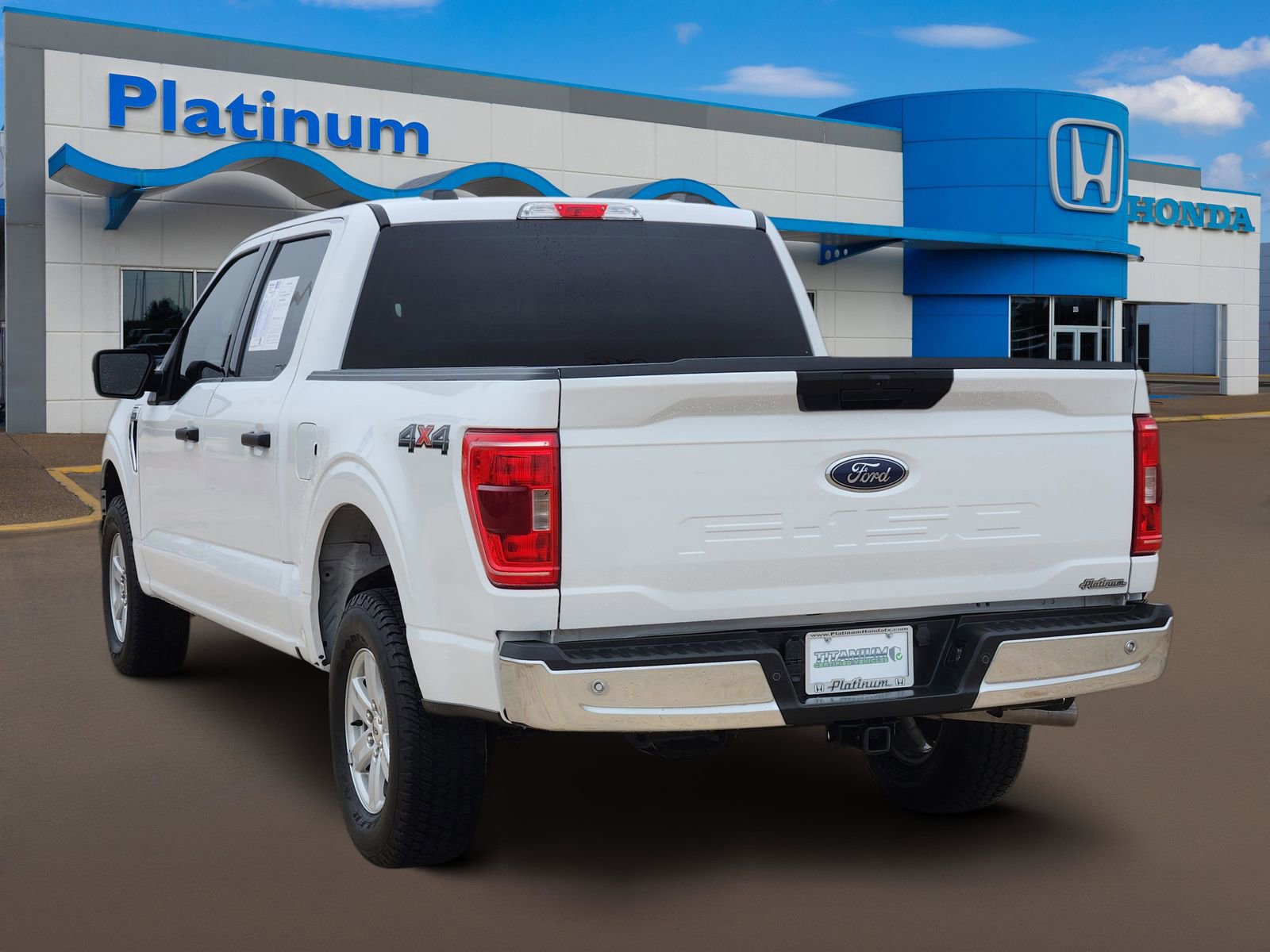 Used 2021 Ford F150 XLT w/ Equipment Group 301A Mid image 5