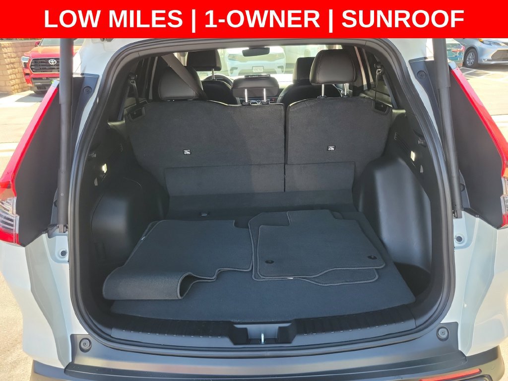 Used 2025 Honda CR-V Sport-L image 11