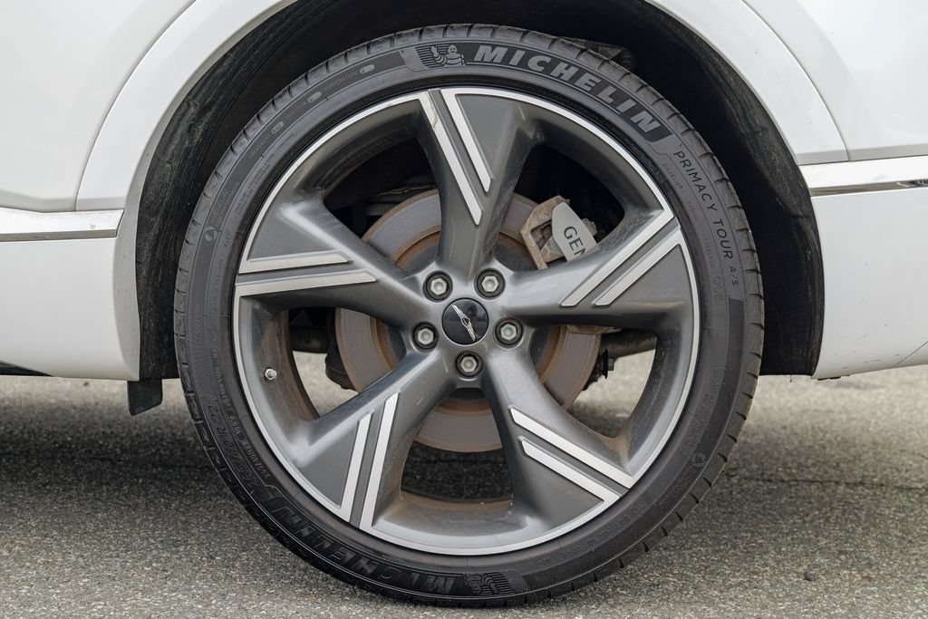 Used 2025 Genesis GV80 3.5T Prestige AWD/4WD image 14