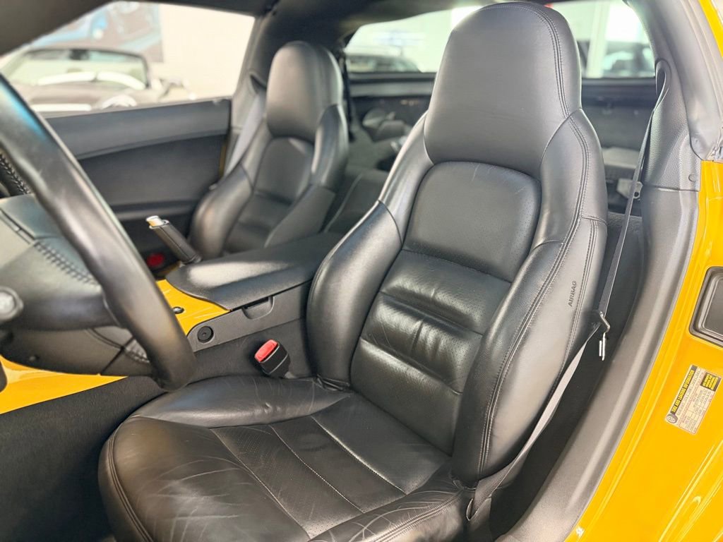 Used 2005 Chevrolet Corvette Coupe w/ Preferred Equipment Group image 12