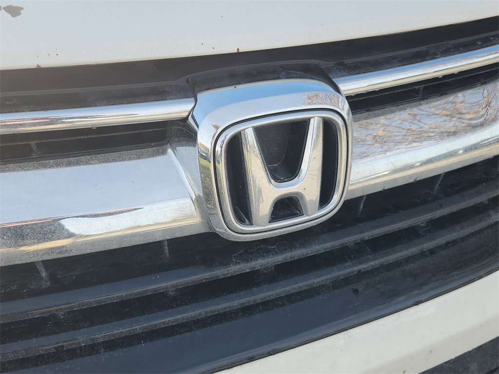 Used 2017 Honda CR-V LX image 9