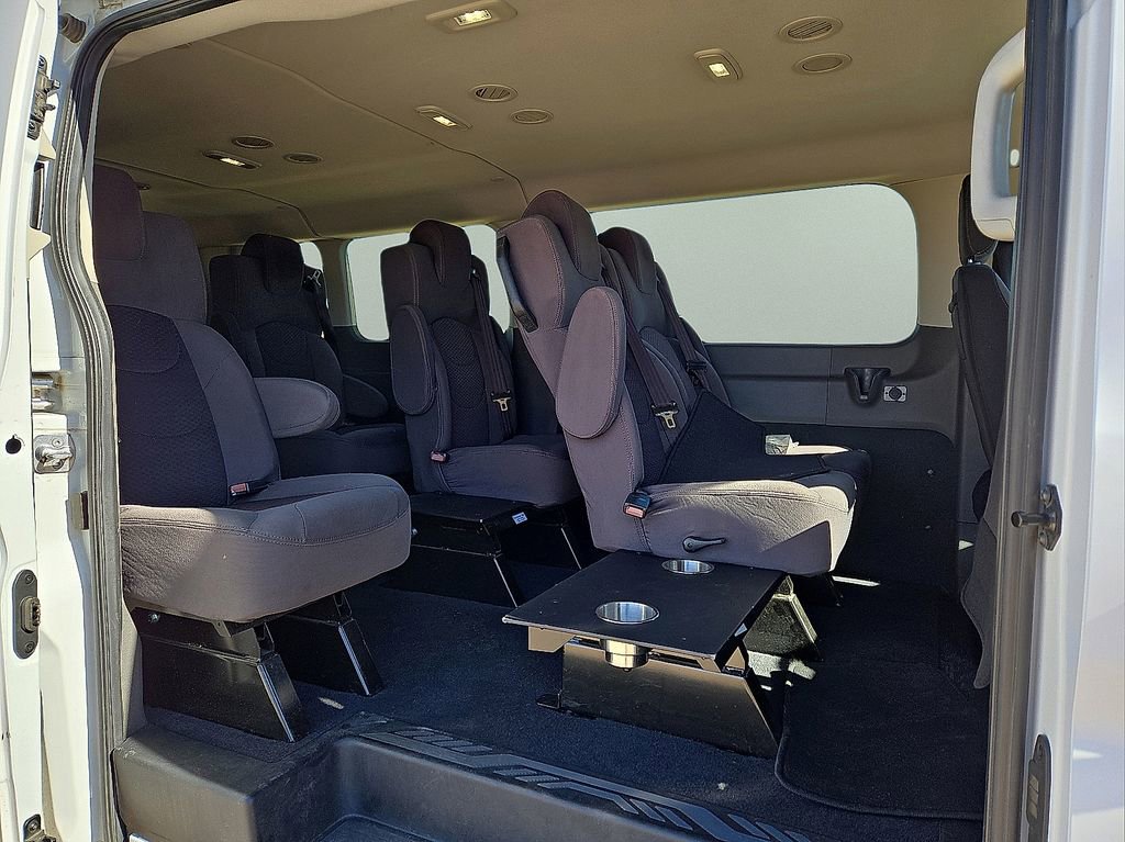 Used 2021 Ford Transit 350 XLT image 17