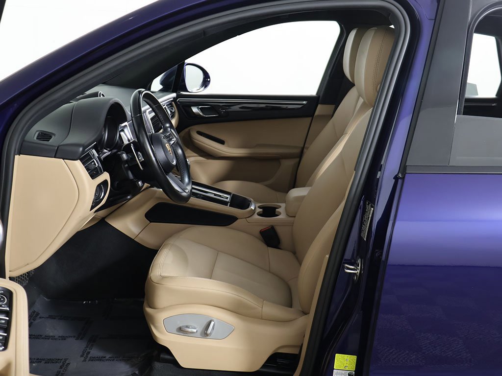 Used 2022 Porsche Macan image 25