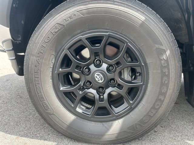 Used 2023 Toyota Tacoma SR5 w/ SX Package image 30