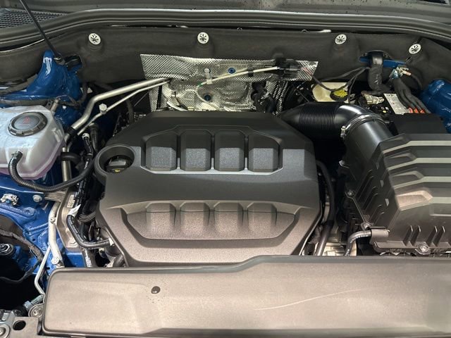 New 2025 Volkswagen Atlas Cross Sport SE image 38