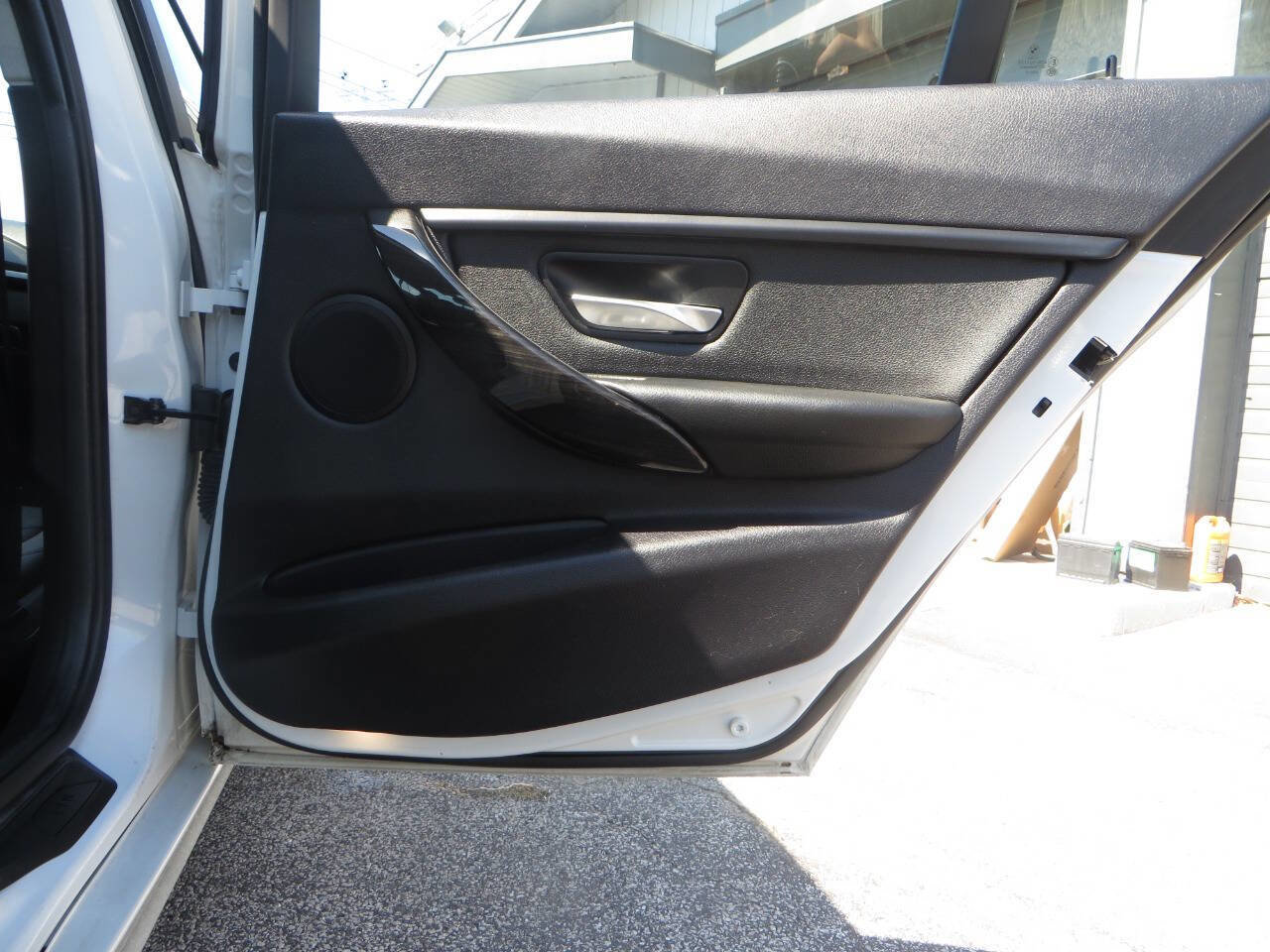 Used 2016 BMW 320i xDrive Sedan image 38