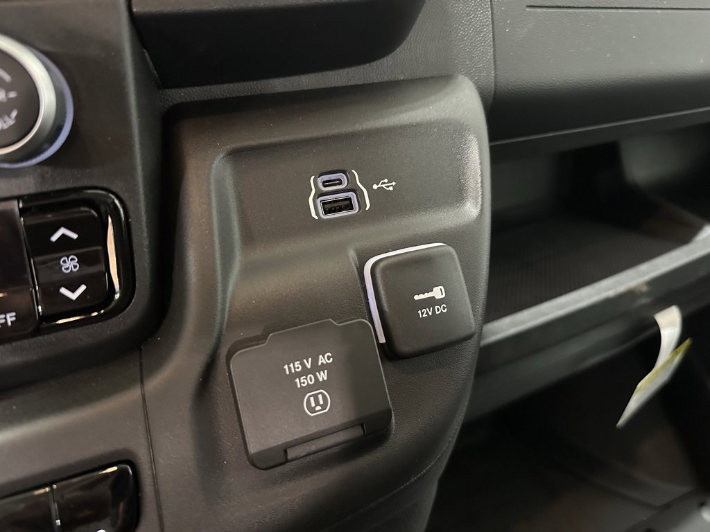 New 2024 RAM ProMaster 3500 w/ Convenience Group image 33