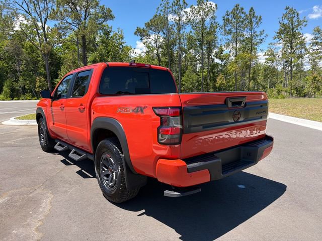 Used 2025 Nissan Frontier PRO-4X AWD/4WD image 3