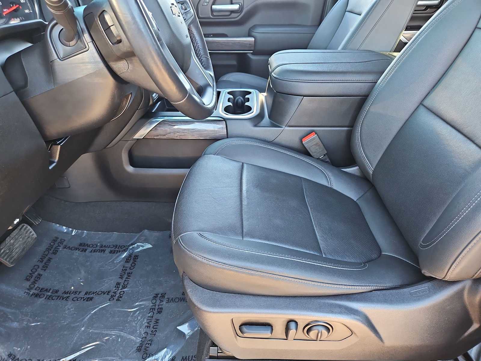 Used 2023 Chevrolet Silverado 2500 LTZ w/ LTZ Convenience Package image 16