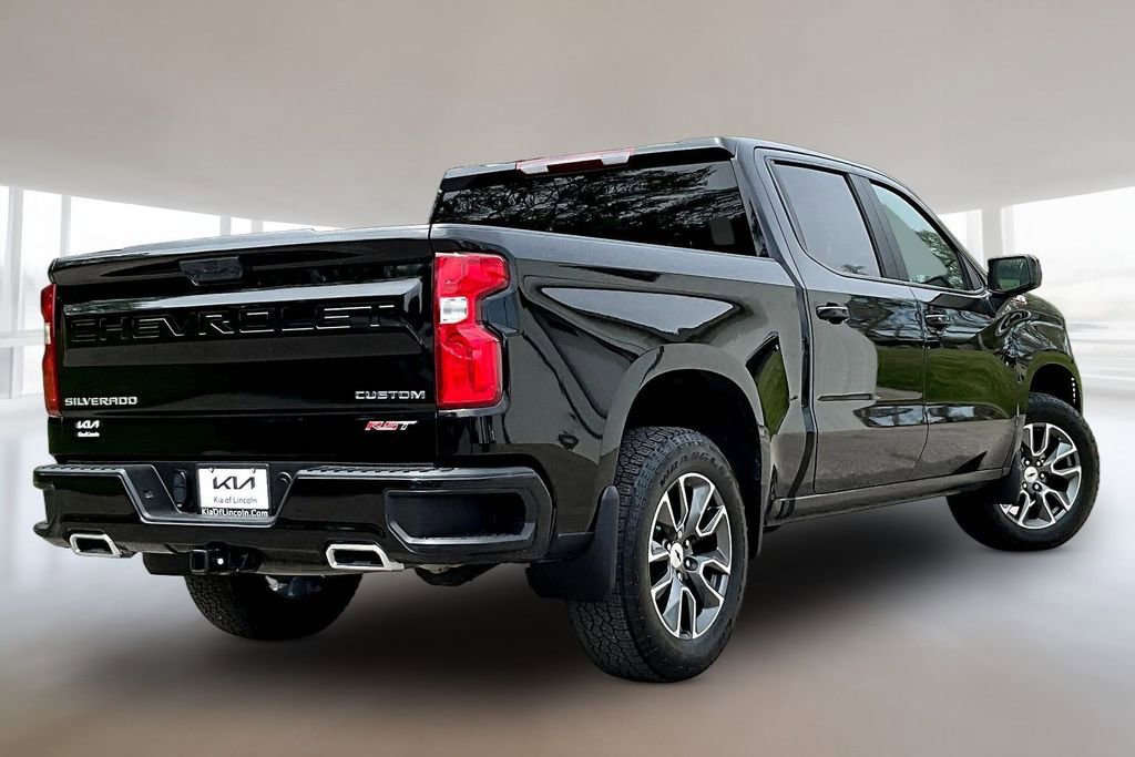 Used 2023 Chevrolet Silverado 1500 RST AWD/4WD image 6