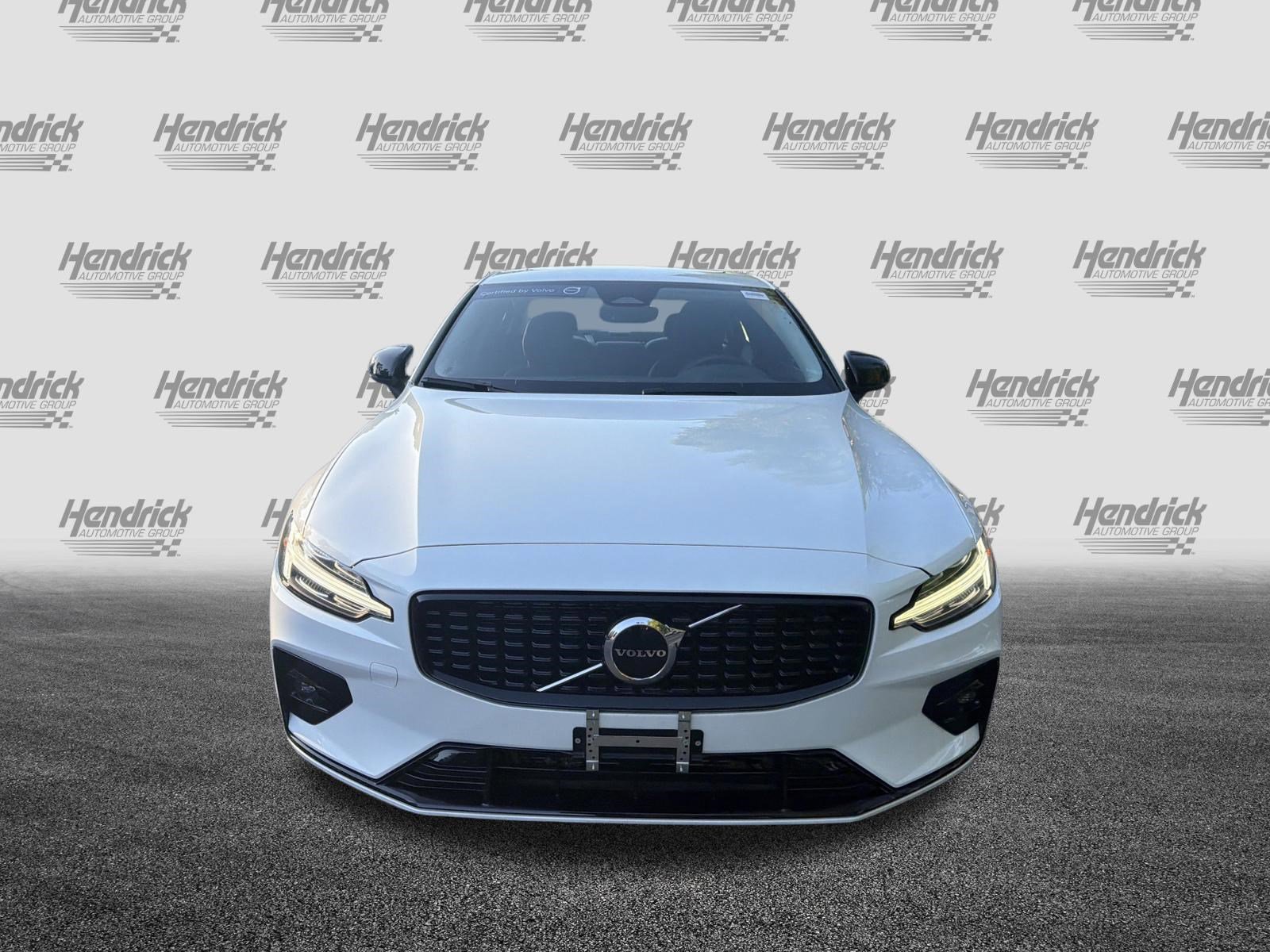 Certified 2024 Volvo S60 B5 Core FWD image 3