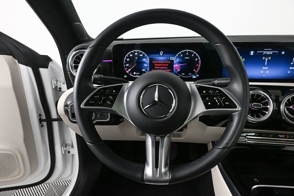 Certified 2026 Mercedes-Benz CLA 250 image 2