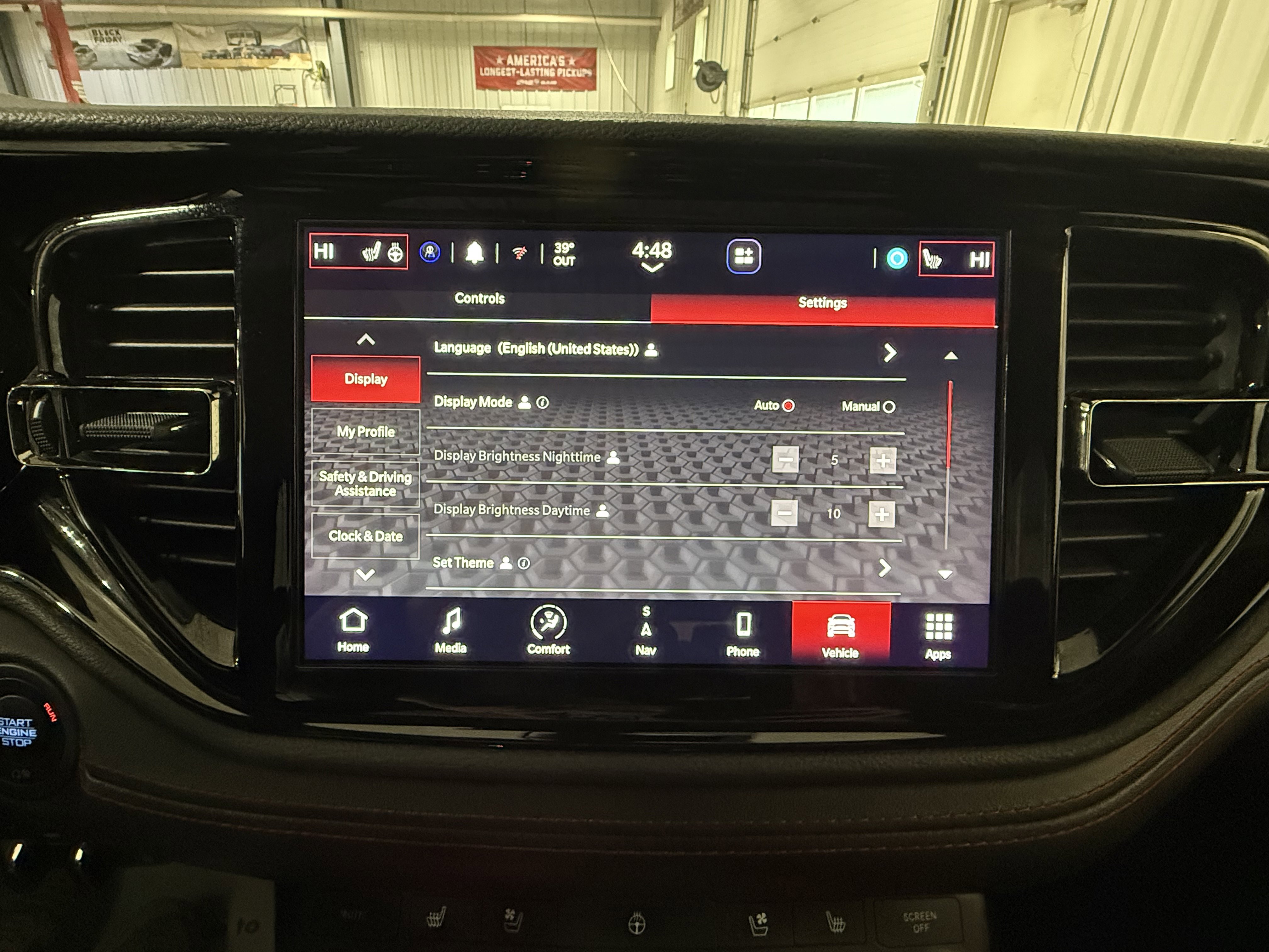 Used 2025 Dodge Durango GT image 36