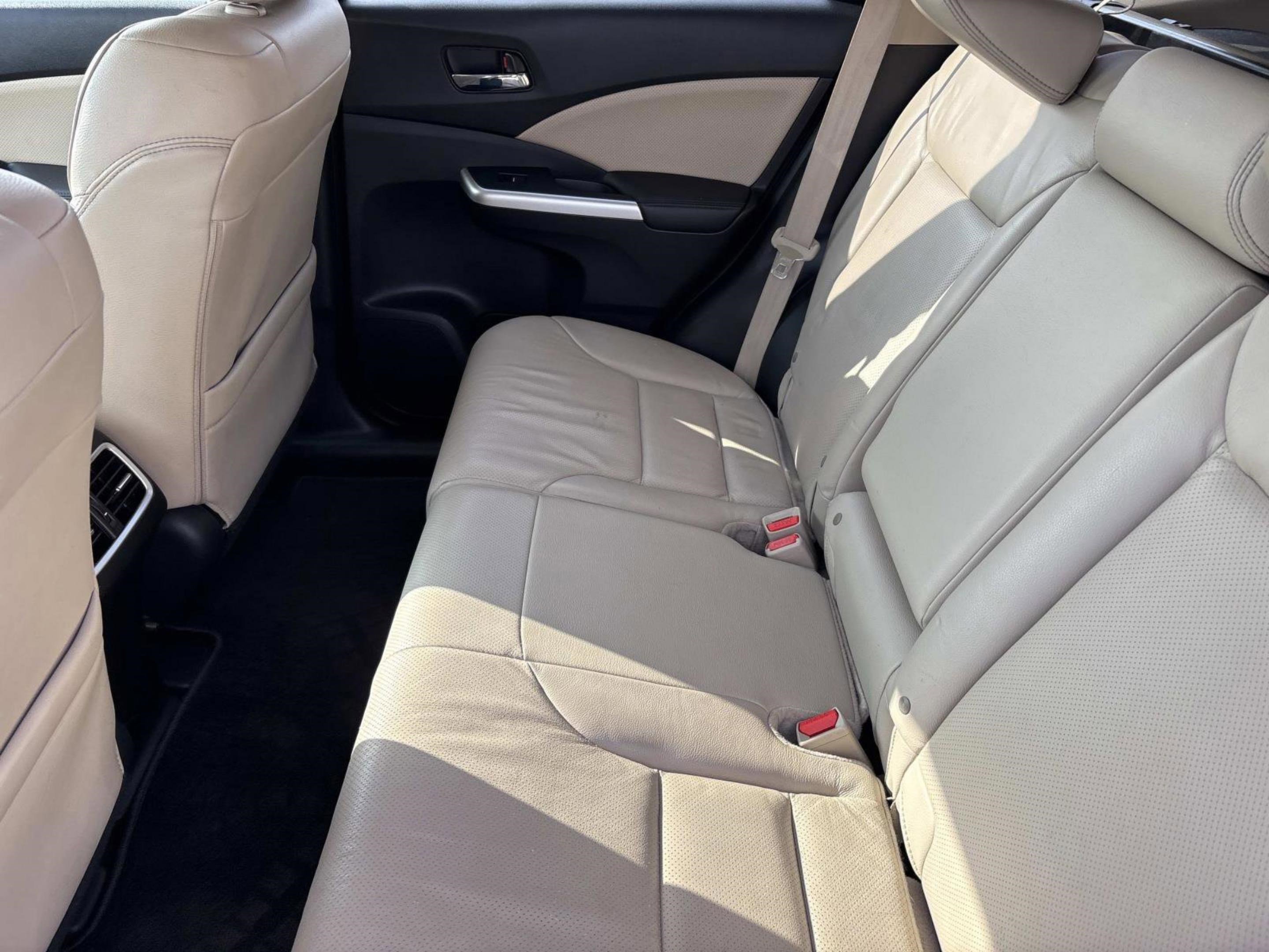 Used 2015 Honda CR-V EX-L image 17