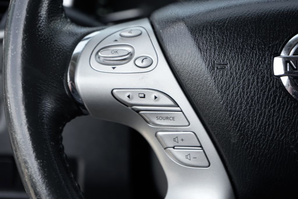 Used 2017 Nissan Murano SV FWD image 20