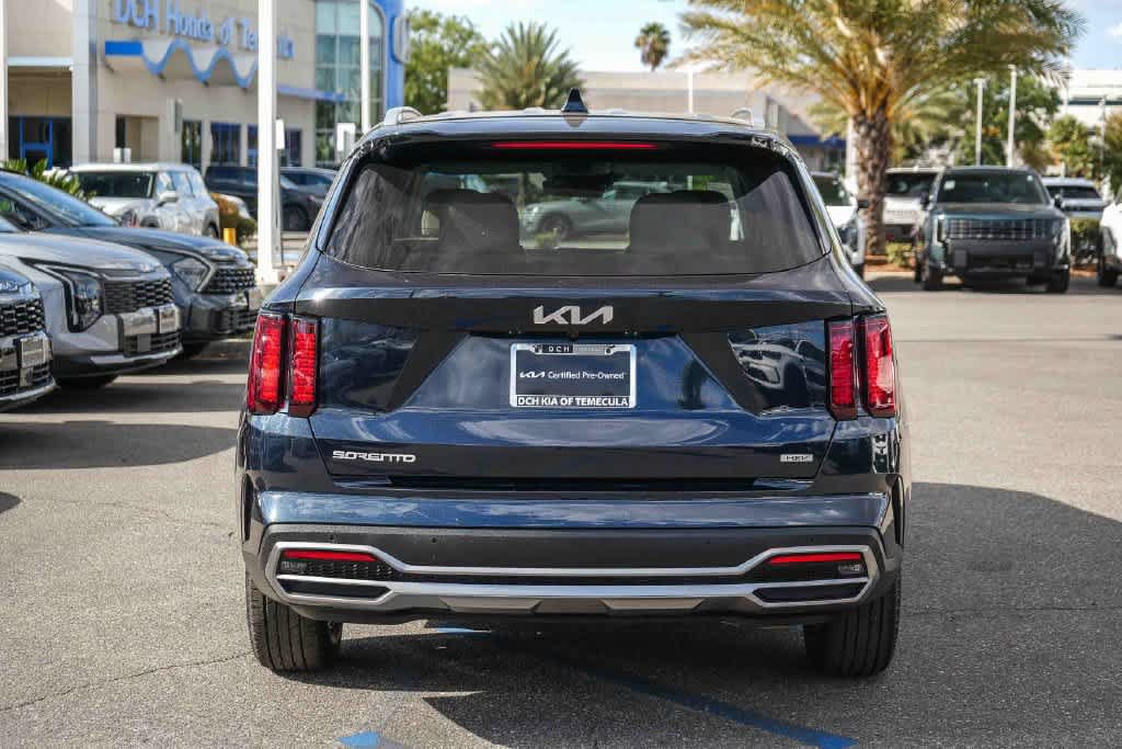 Certified 2023 Kia Sorento EX FWD image 7