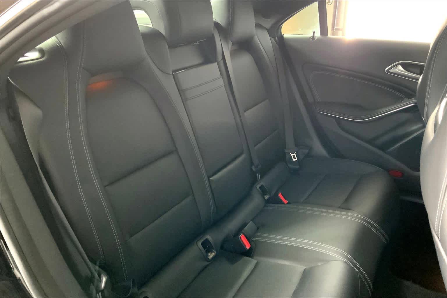 Used 2019 Mercedes-Benz CLA 250 4MATIC image 20