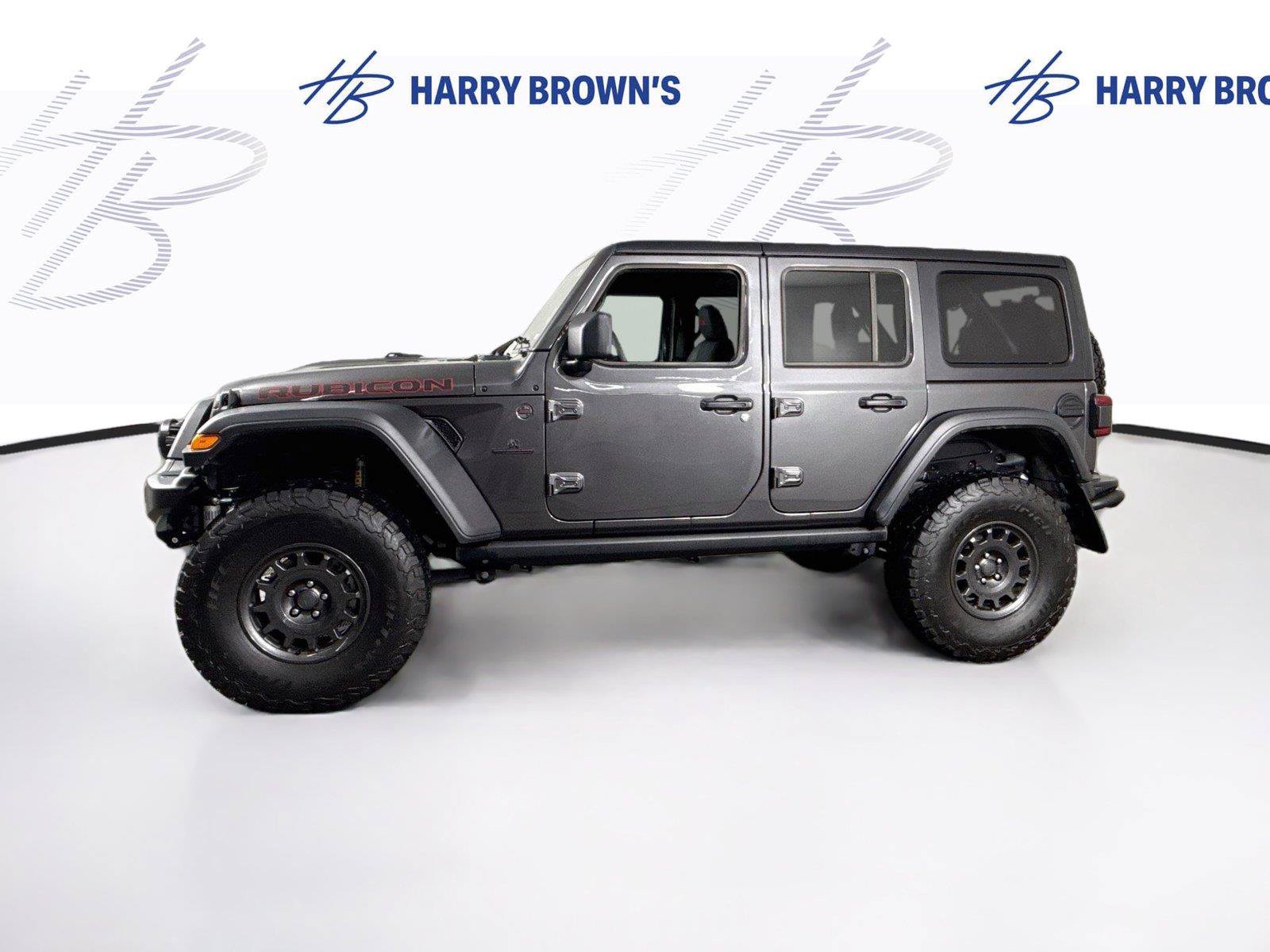 Used 2024 Jeep Wrangler Unlimited Rubicon w/ Technology Group AWD/4WD image 27