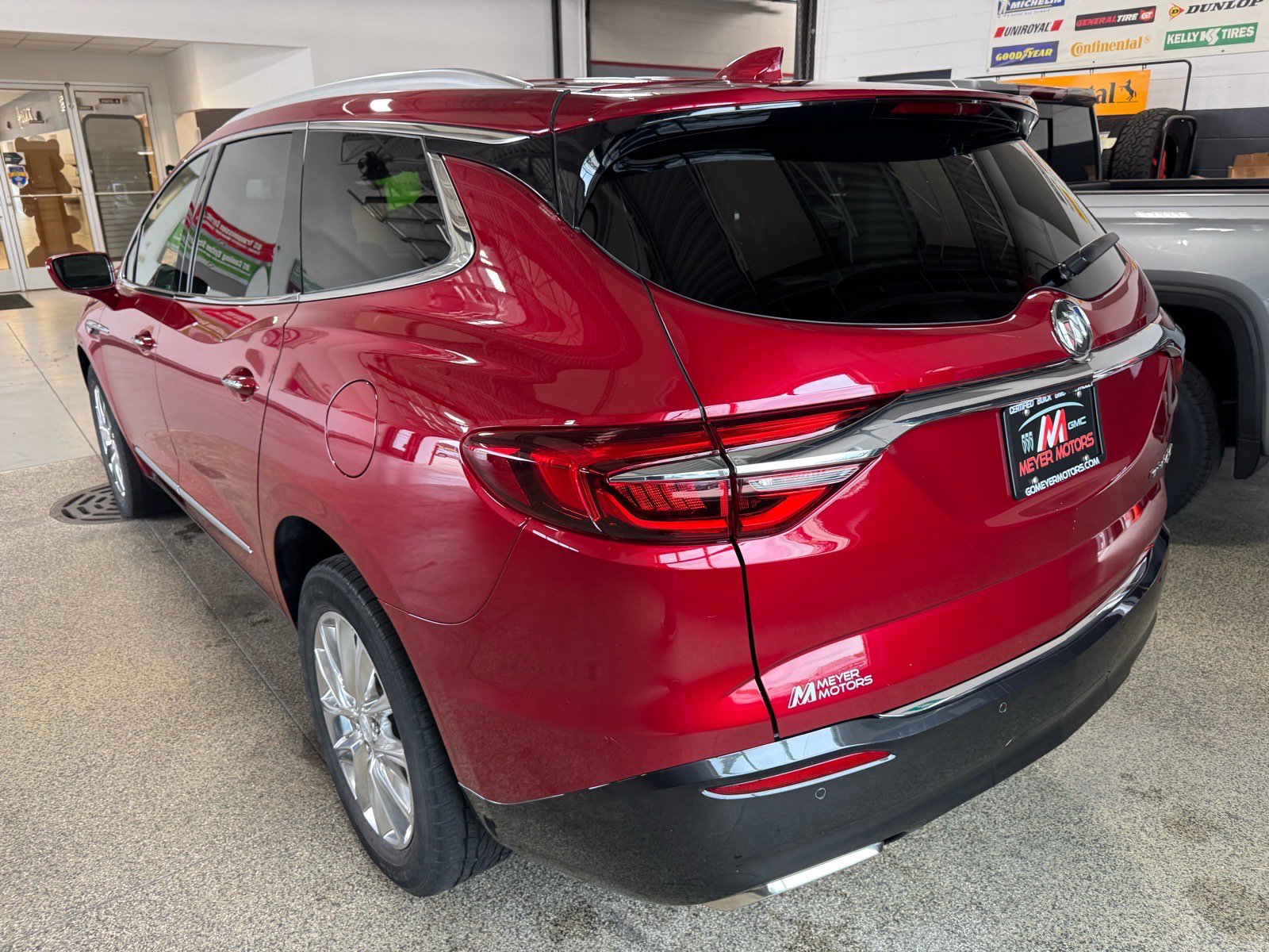 Certified 2019 Buick Enclave Essence w/ Trailering Package, 5000 lbs. AWD/4WD image 7