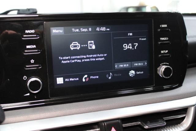 Used 2021 Kia K5 LXS FWD image 16