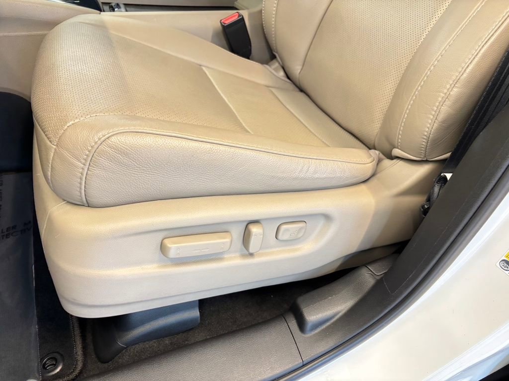 Used 2022 Honda Pilot Elite image 16