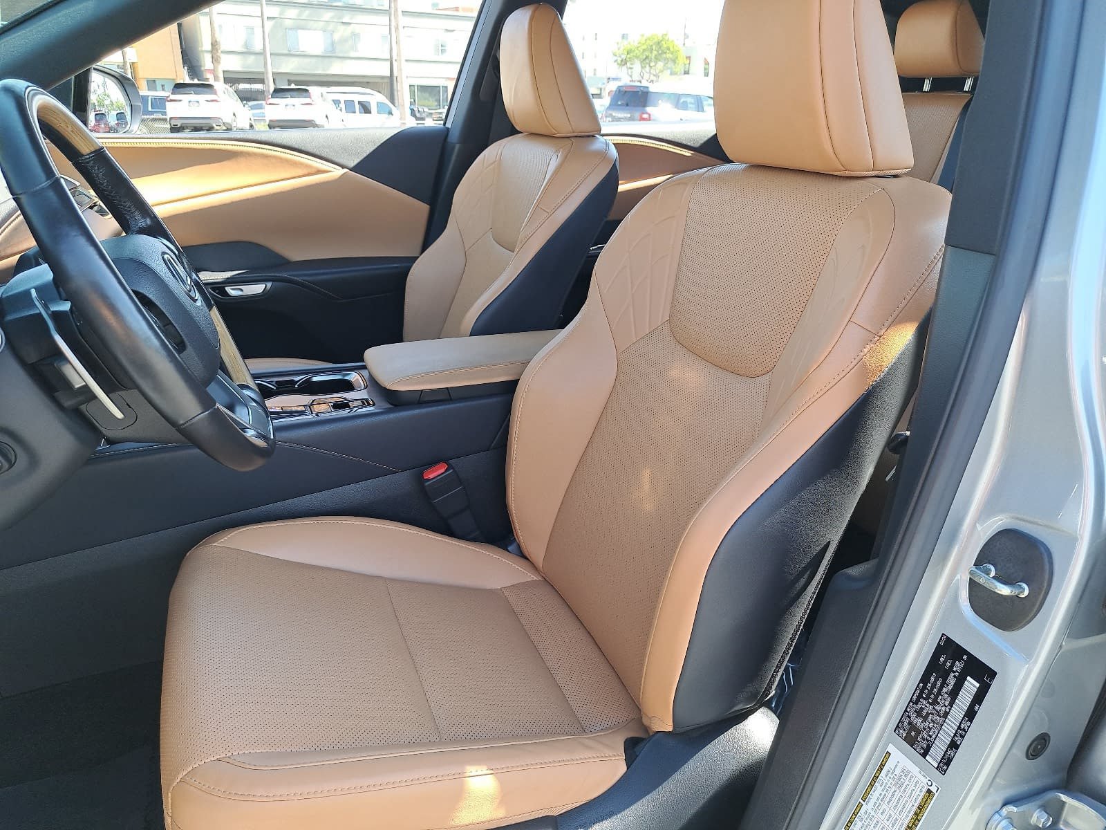 Used 2024 Lexus RX 350 Premium w/ Cold Area Package FWD image 17
