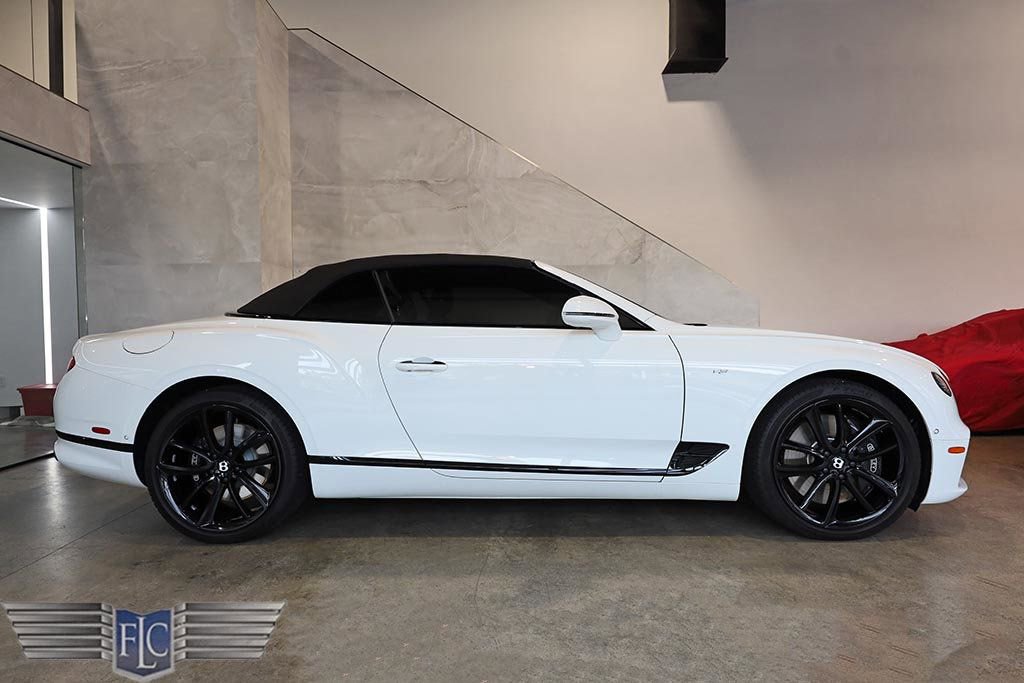 Used 2021 Bentley Continental GT V8 AWD/4WD image 40