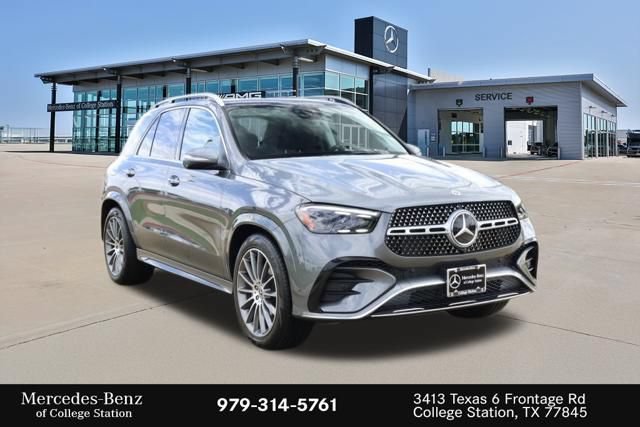 Certified 2026 Mercedes-Benz GLE 580 4MATIC image 3