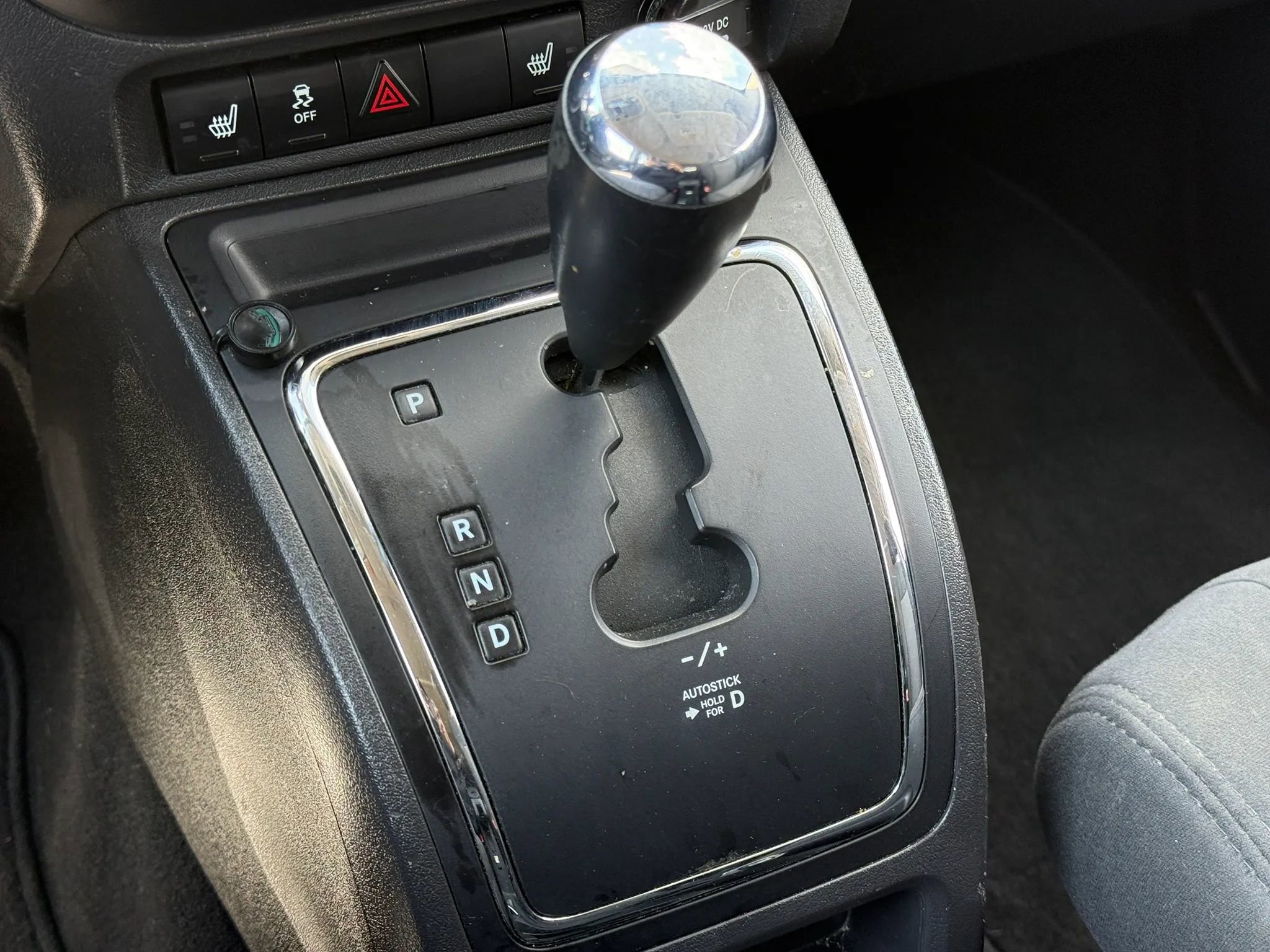 Used 2011 Jeep Compass Latitude w/ Sun/Sound Group AWD/4WD image 27