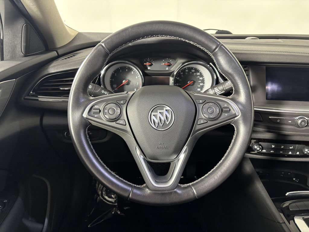 Used 2019 Buick Regal Preferred w/ Driver Confidence Package I FWD image 17