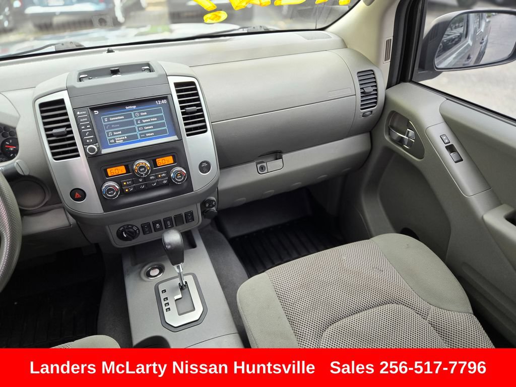 Used 2020 Nissan Frontier SV AWD/4WD image 16