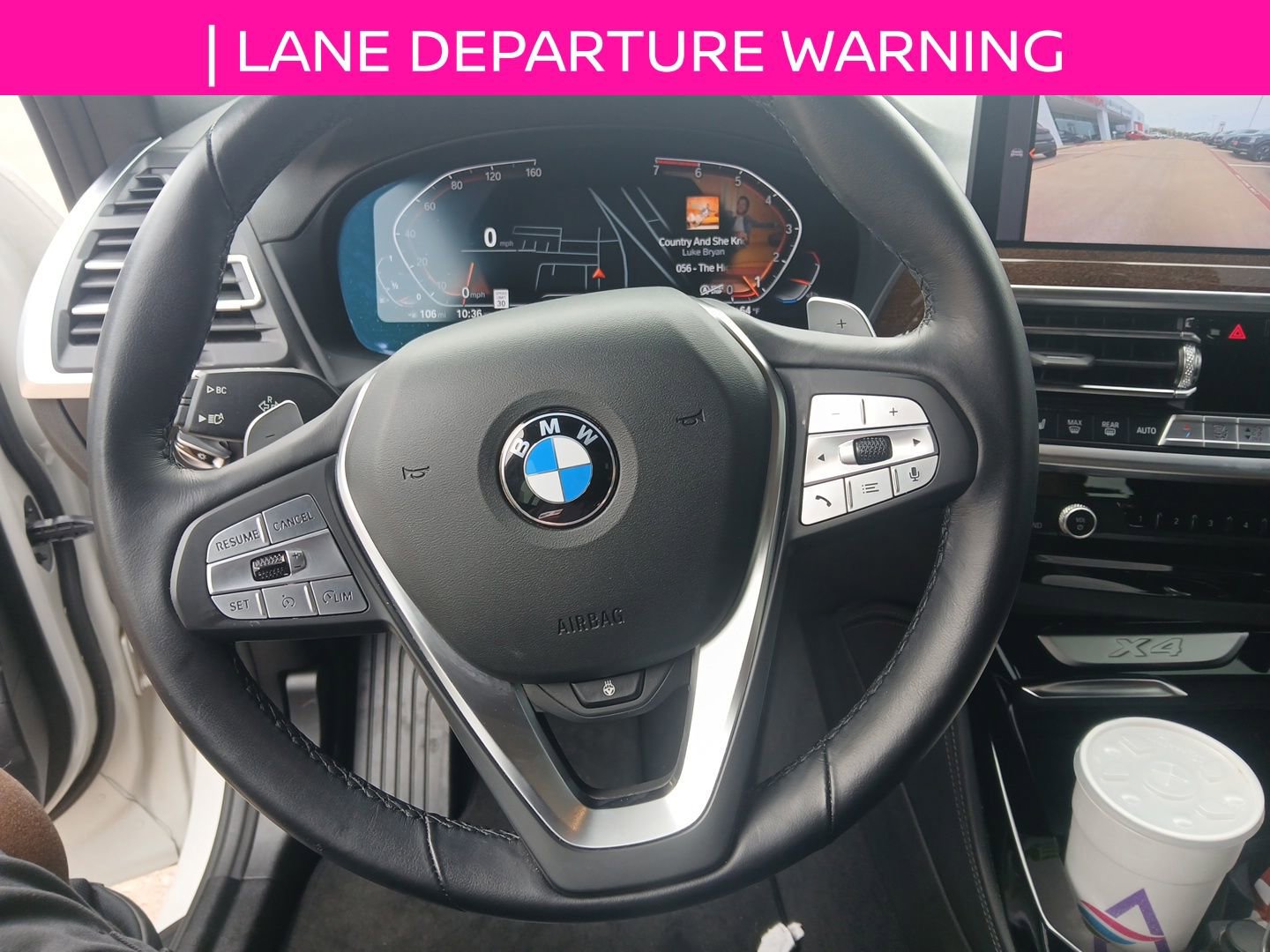 Used 2024 BMW X4 xDrive30i w/ Parking Assistance Package image 14