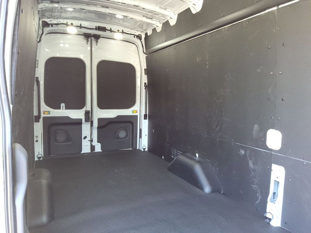 New 2025 Ford E-Transit 148 High Roof Extended w/ Load Area Protection Package image 15