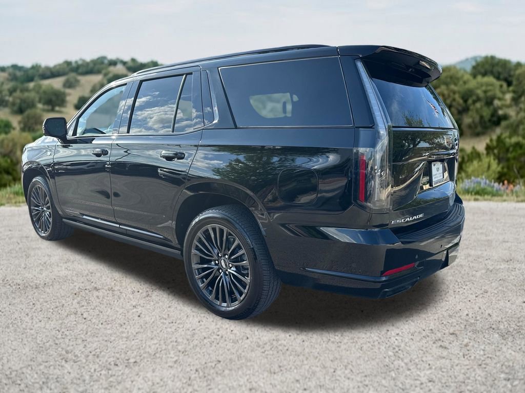 Used 2026 Cadillac Escalade Platinum Sport w/ LPO, Floor Liner Package AWD/4WD image 8