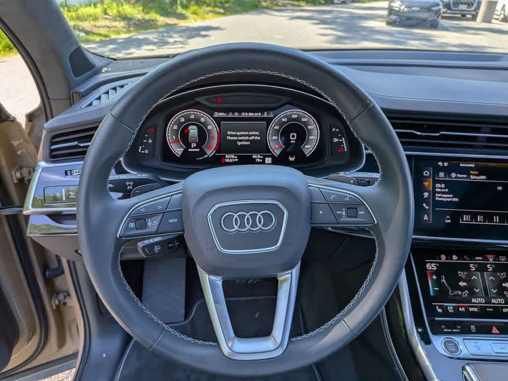 Certified 2025 Audi Q7 3.0T Prestige AWD/4WD image 10