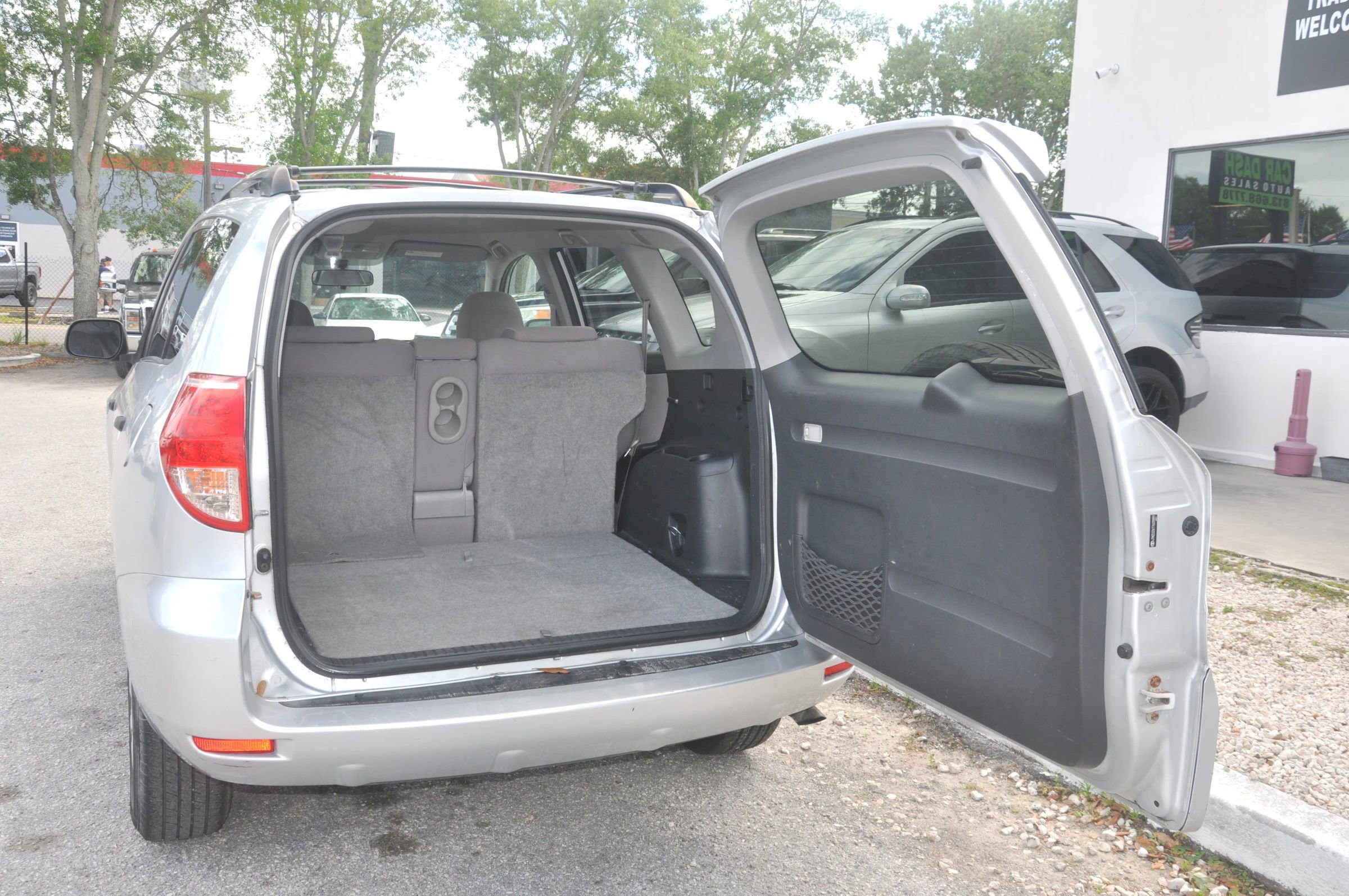 Used 2007 Toyota RAV4 2WD image 19