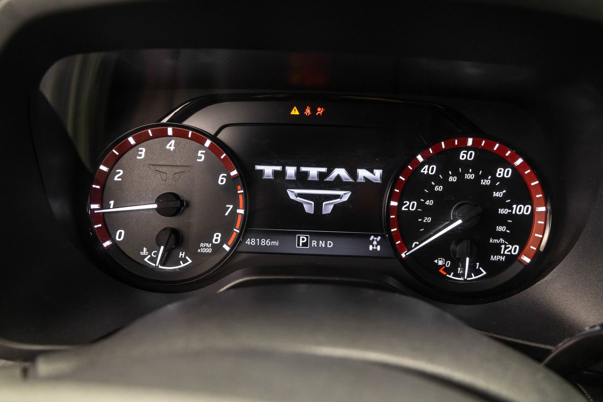 Used 2023 Nissan Titan PRO-4X w/ Pro-4x Convenience Package AWD/4WD image 23
