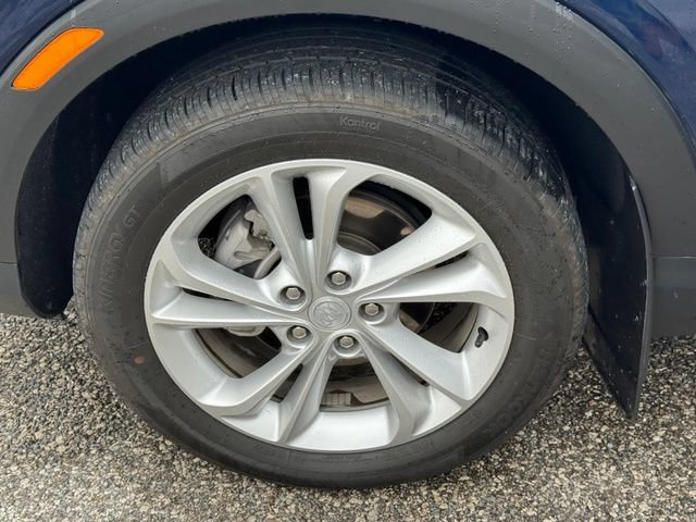 Certified 2023 Buick Encore GX Preferred w/ Cold Weather Comfort Package AWD/4WD image 19