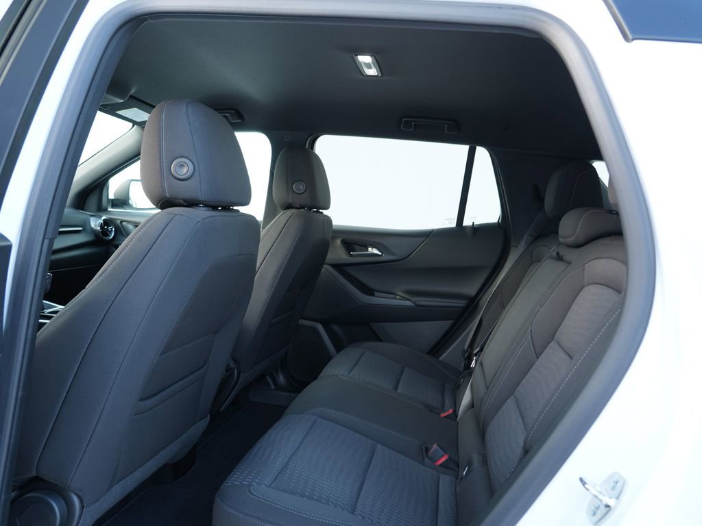 Used 2025 Chevrolet Equinox LT image 17