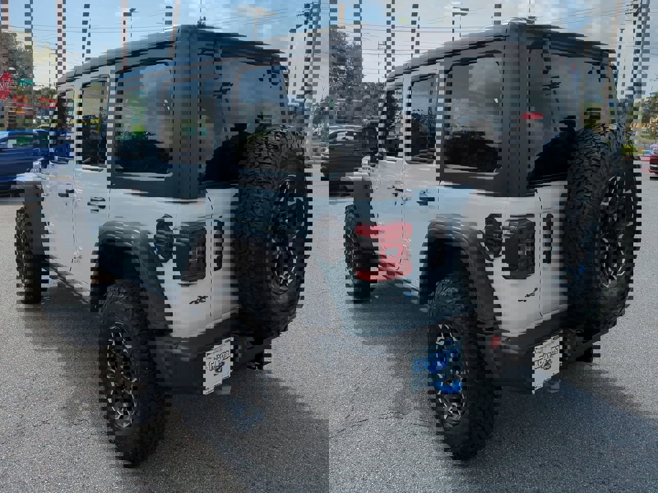 Used 2022 Jeep Wrangler Unlimited Rubicon 4xe image 6