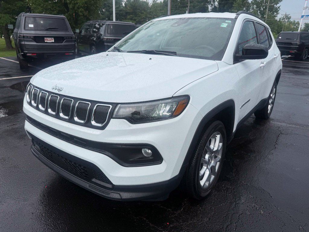Certified 2022 Jeep Compass Latitude AWD/4WD image 9