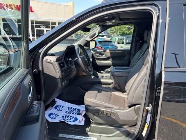 Used 2022 Chevrolet Tahoe High Country AWD/4WD image 15