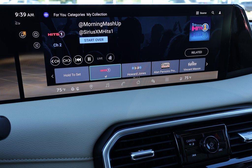 New 2026 Nissan Armada Platinum image 5